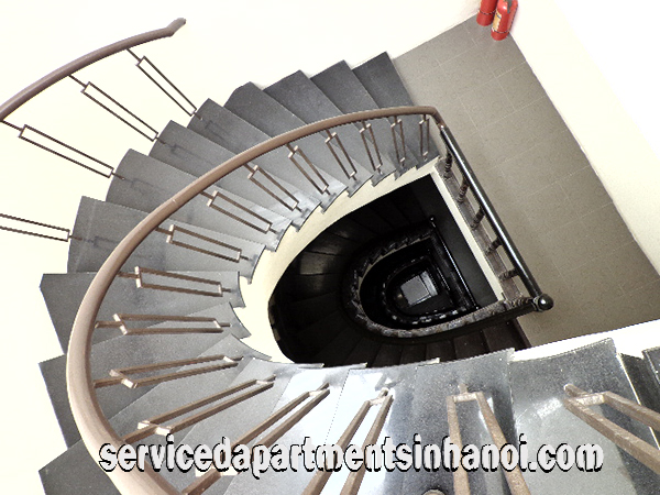 Căn hộ dịch vụ rông và thoáng gần Lotte Tower 7