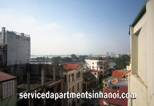 Căn hộ 2 phòng ngủ view hồ Trúc Bạch 900$/ tháng 2