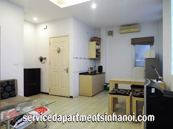 Cho thuê căn hộ 1 phòng ngủ gần Hàng Bông, Phố Cổ Hà Nội 2