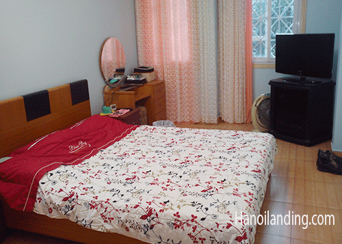 Cho thuê căn hộ phố Cầu Giấy, 500$/tháng 1