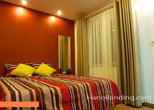 Cho thuê căn hộ 1 phòng ngủ giá rẻ, gần Công viên Thống Nhất 3