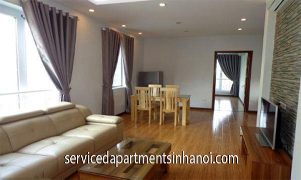 Cho thuê căn hộ dịch vụ hiện đại 2 phòng ngủ, yên tĩnh tại Xuân Diệu, Tây Hồ