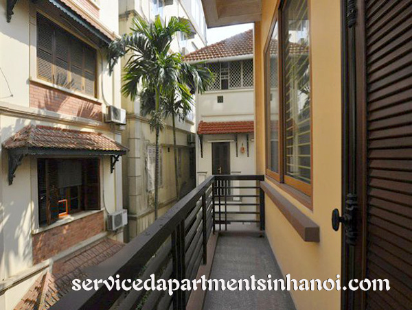 Cho thuê căn hộ 1 phòng ngủ, giá rẻ tại khu vực Tây Hồ 6