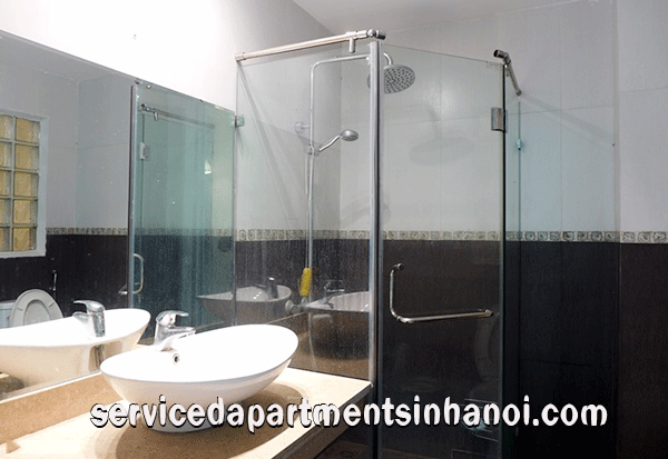 Cho thuê căn hộ dịch vụ tại Nghi Tàm, Tây Hồ với giá rẻ 6