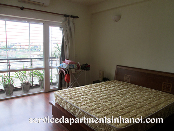 Căn hộ hai phòng ngủ view hồ cho thuê tại Tô Ngọc Vân, Tây Hồ 1