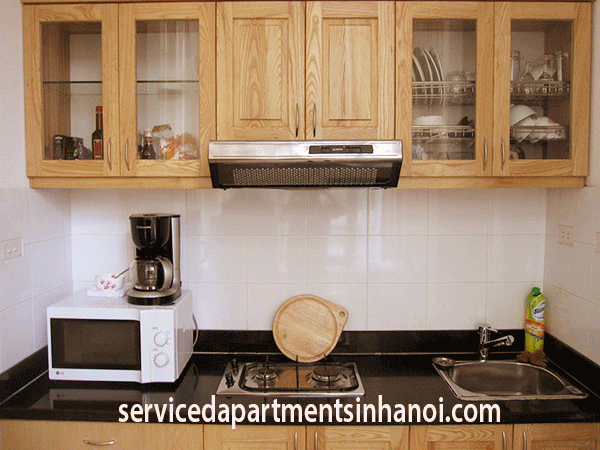 Cho thuê căn hộ một phòng ngủ sáng trong khu vực Trúc Bạch, Ba Đình 3