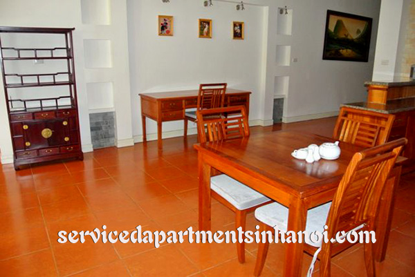 Căn hộ dịch vụ 1 phòng ngủ chuyên cho người nước ngoài thuê tại Trúc Bạch 6