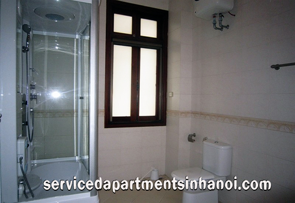 Biệt thự Làng Nghi Tàm, Tây Hồ cho thuê, đầy đủ nội thất, Thiết kế phù hợp 1
