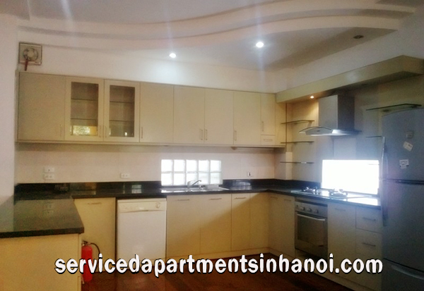 Biệt thự đẹp với bể bơi và sân vườn cho thuê tại Tô Ngọc Vân, Tây Hồ 10