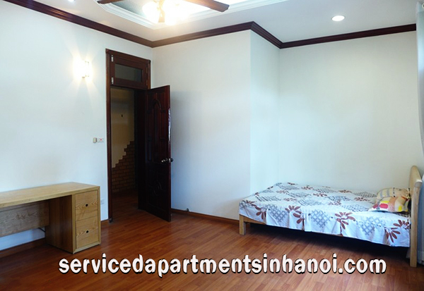 Biệt thự có hồ bơi với khuôn viên vườn đẹp cho thuê tại Tô Ngọc Vân, Hà Nội 2