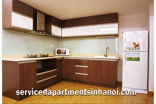 Luxury hai phòng ngủ căn hộ cho thuê có view hồ Ngọc Khánh 6
