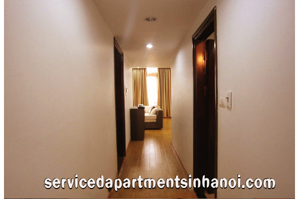 Luxury hai phòng ngủ căn hộ cho thuê có view hồ Ngọc Khánh 7