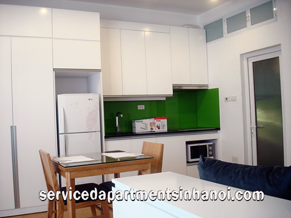 Cho thuê căn hộ dịch vụ tại phố Đào Tấn, Ba Đình