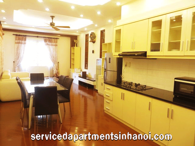 Cho thuê căn hộ dịch vụ rộng rãi ở quận Hoàn Kiếm, gần hồ Thiền Quang