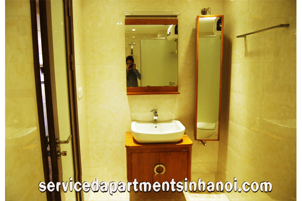 Căn hộ hai phòng ngủ cho thuê ở phố Triệu Việt Vương 10