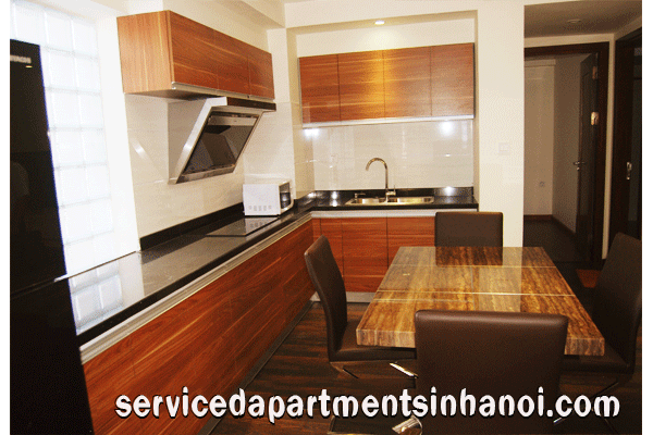 Cho thuê căn hộ dịch vụ hai phòng ngủ ở Hai Bà Trưng, gần Vincom Tower 3