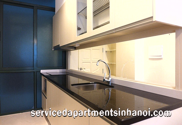 Căn hộ dịch vụ tại Trúc Bạch, có ban công cho thuê 4