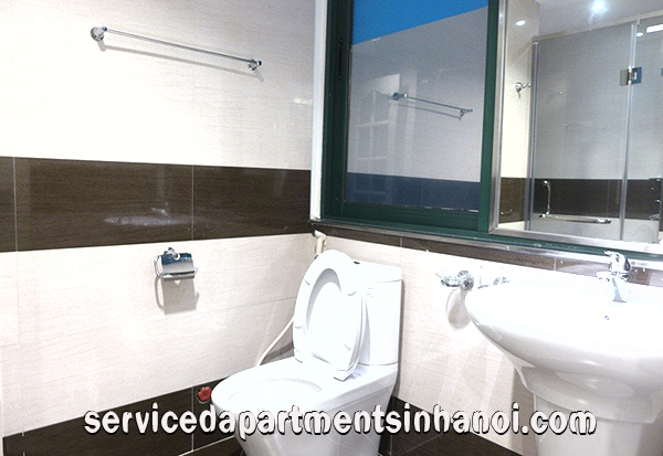 Căn hộ dịch vụ tại Trúc Bạch, có ban công cho thuê 9
