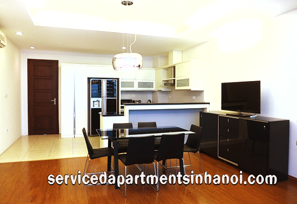 Căn hộ cho thuê tại Trúc Bạch, với view hồ đẹp và không gian rộng rãi 5