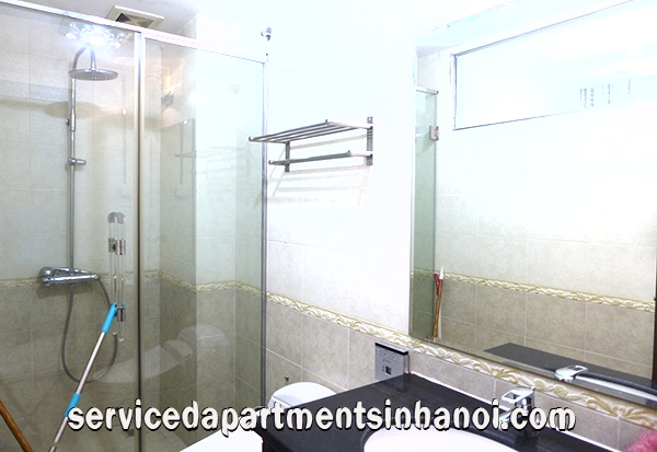 Căn hộ cho thuê tại Trúc Bạch, với view hồ đẹp và không gian rộng rãi 3