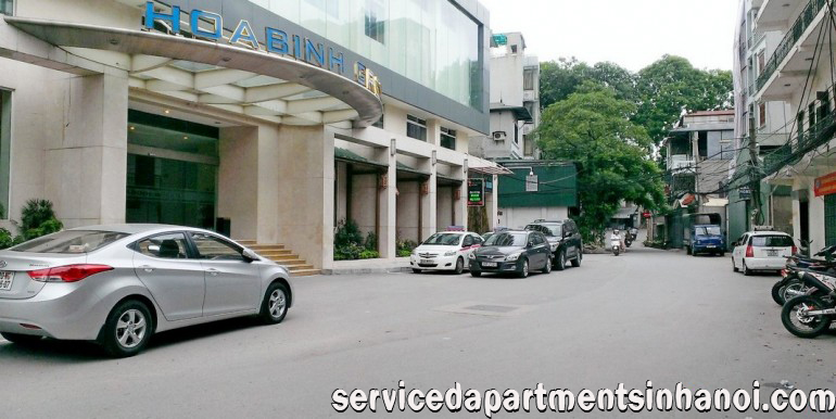 Căn hộ hai phòng ngủ, tiện nghi cho thuê ở Hòa Bình Green, Ba Đình 1
