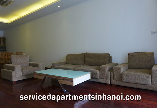 Cho thuê căn hộ dịch vụ 4 phòng ngủ tại Hồ Tây 3