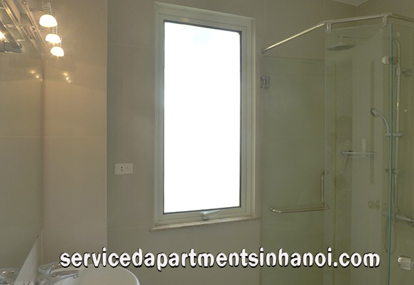 Căn hộ ba phòng ngủ cho thuê ở Tây Hồ, giá hợp lý 2