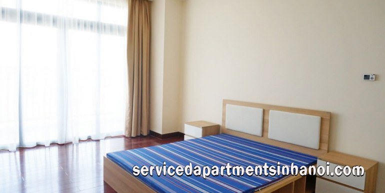 Căn hộ hai phòng ngủ cho thuê ở tòa R5, Vinhomes Royal City 10