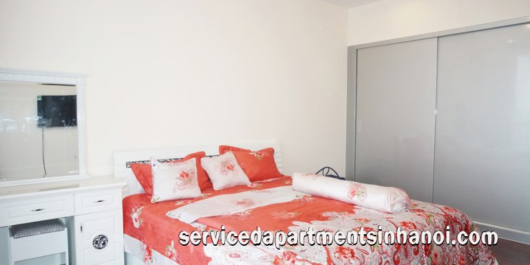 Cho thuê căn hộ ba phòng ngủ trong tòa nhà R4, Vinhomes Royal City 10