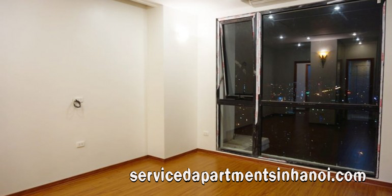Chính chủ cho thuê căn hộ sang trọng, giá rẻ tại tòa nhà R2, Royal City 6