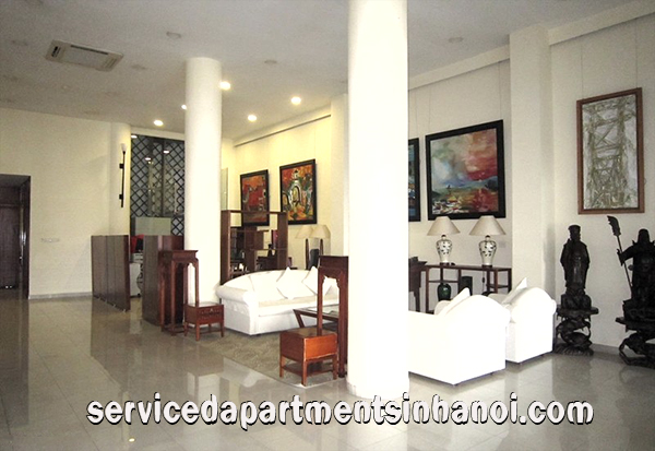 Căn hộ dịch vụ cao cấp cho thuê ở Tây Hồ, căn hộ rất rộng rãi và có view Hồ Tây 3