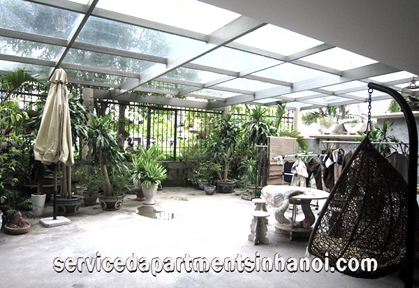 Căn hộ dịch vụ cao cấp cho thuê ở Tây Hồ, căn hộ rất rộng rãi và có view Hồ Tây 3