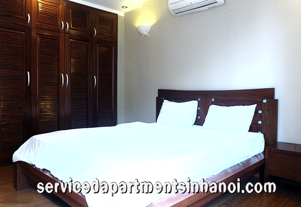 Căn hộ cho thuê rộng rãi, có ban công ở Đặng Thai Mai, Tây Hồ 5
