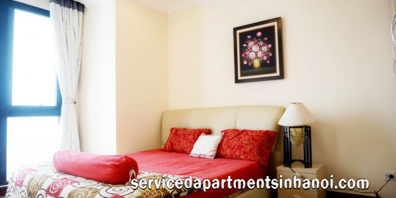 Chính chủi cho thuê căn hộ ba phòng ngủ ở R4 Tower, Vinhomes Royal City 9