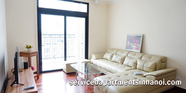 Cho thuê căn hộ hai phòng ngủ trong tòa nhà R5, Royal City , giá cả hợp lý 3