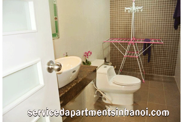 Căn hộ ba phòng ngủ thiết kế theo phong cách phương Tây cho thuê tại R2, Vinhomes Royal City 7