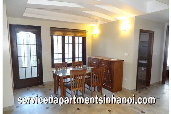 Cho thuê căn hộ 2 phòng ngủ mới xây dựng với tầm nhìn rất đẹp ở Đào Tấn, Ba Đình 8