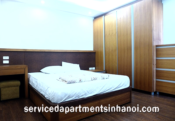 Căn hộ dịch vụ 3 phòng ngủ rất hiện đại cho thuê ở Đặng Thai Mai, Tây Hồ 1