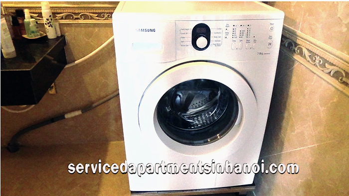 Cho thuê căn hộ dịch vụ đẹp 01 phòng ngủ tại Ba Đình, gần Lotte, giá hợp lý 10