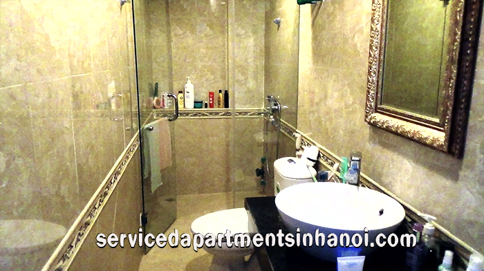 Cho thuê căn hộ dịch vụ đẹp 01 phòng ngủ tại Ba Đình, gần Lotte, giá hợp lý 9