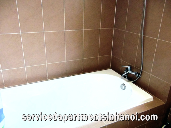 Căn hộ dịch vụ cho thuê tại Ngọc Khánh, Ba Đình view hồ 8