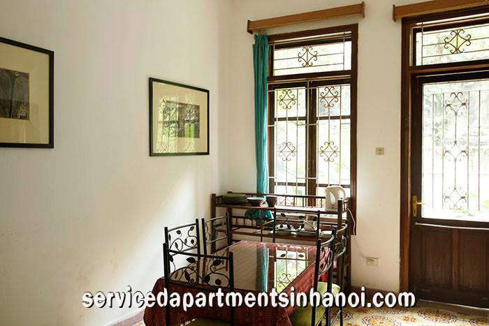 Chính chủ cho thuê nhà riêng ở Hồ Ba Mẫu, với 4 phòng ngủ, 4 phòng tắm 8