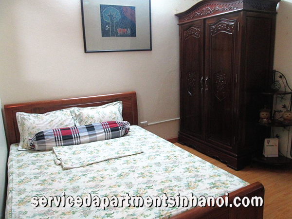 Căn hộ hai phòng ngủ ở phố Bà Triệu cho thuê giá rẻ 1