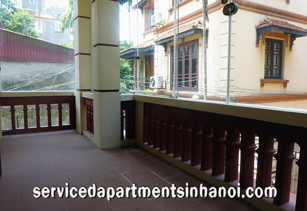 Chính chủ cho thuê nhà riêng ở phố Đặng Thai Mai, Tây Hồ 3