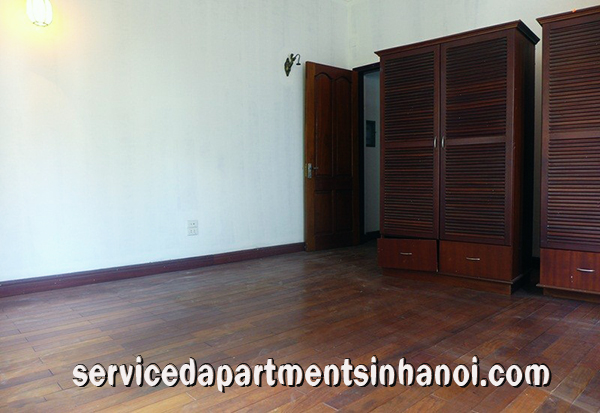 Villa rộng rãi cho thuê tại phố Tô Ngọc Vân, Tây Hồ 8