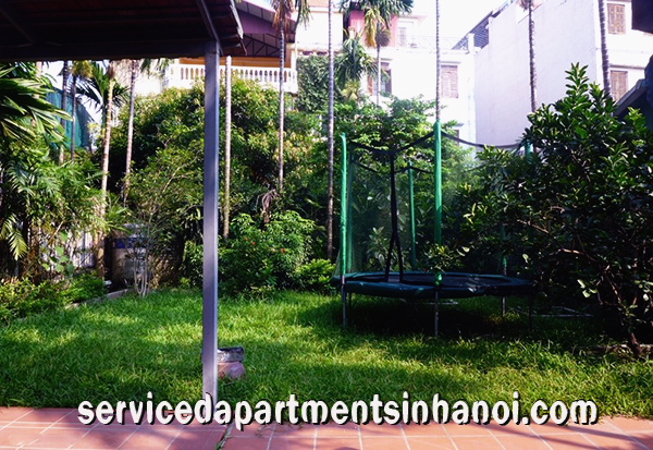 Cho thuê nhà vườn đầy đủ đồ ở đường Đặng Thai Mai, Tây Hồ 2