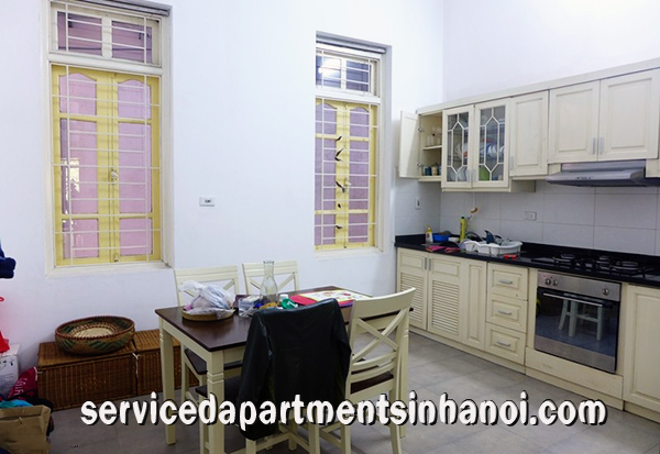 Cho thuê nhà vườn đầy đủ đồ ở đường Đặng Thai Mai, Tây Hồ 9