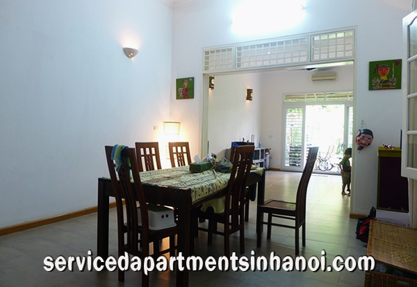 Cho thuê nhà vườn đầy đủ đồ ở đường Đặng Thai Mai, Tây Hồ 10