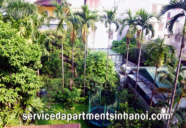 Cho thuê nhà vườn đầy đủ đồ ở đường Đặng Thai Mai, Tây Hồ 2