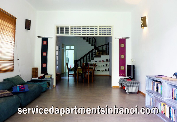 Cho thuê nhà vườn đầy đủ đồ ở đường Đặng Thai Mai, Tây Hồ 3